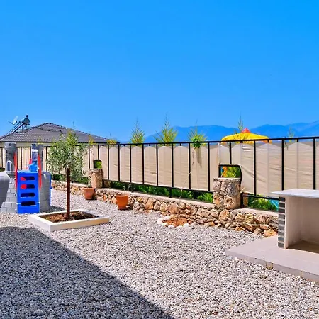 Uzumlu Village 3 Bedroom - 1725 וילה *