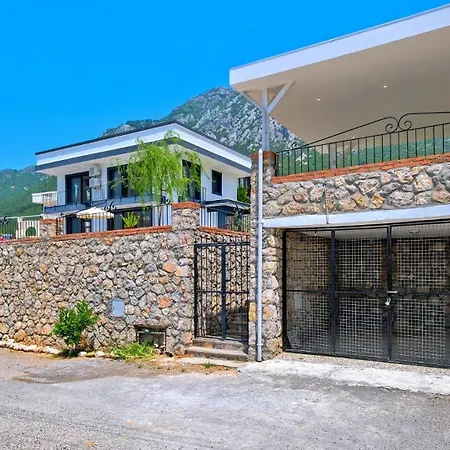 Fethiye Uzumlu Village 3 Bedroom Luxury Villa With Private Pool Φετιγιέ
