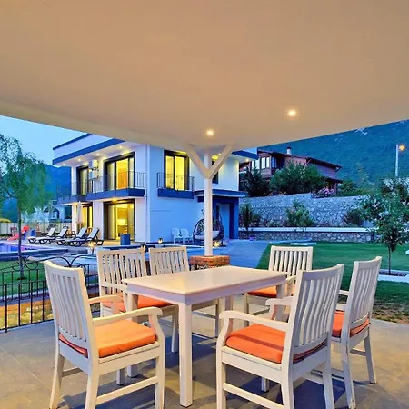 Fethiye Uzumlu Village 3 Bedroom Luxury Villa With Private Pool Φετιγιέ